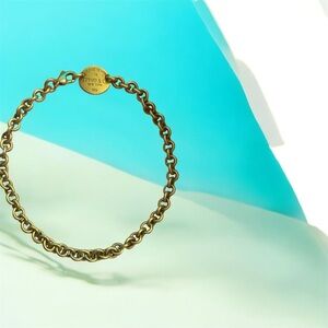 Tiffany & Co. Elegant Silver Necklace